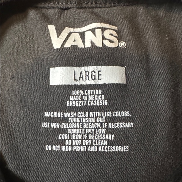 Vans Skull Rose Floral Graphic Long Sleeve T Shirt SZ L Black Punk Grunge Skater - Picture 12 of 12